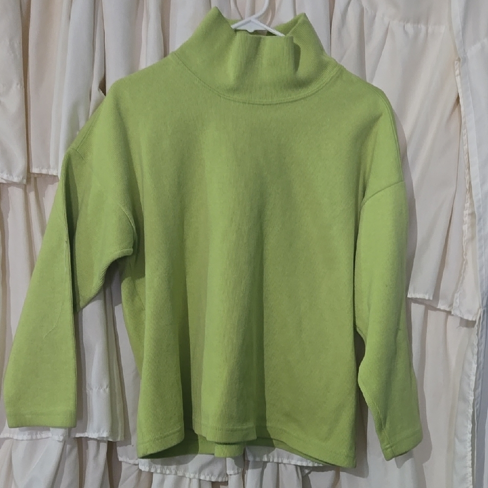 Women's Green Turtleneck Sweater